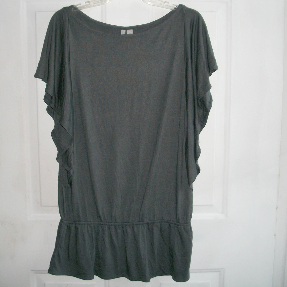 (NWOT) Old Navy Women's Flutter Sleeve Top Size: L